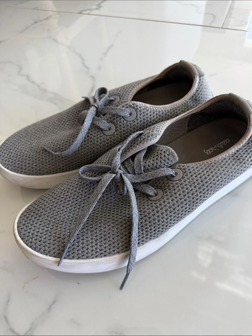 allbirds Men's Gray Knit Lace-Up Tree Skipper Sneakers with White Soles